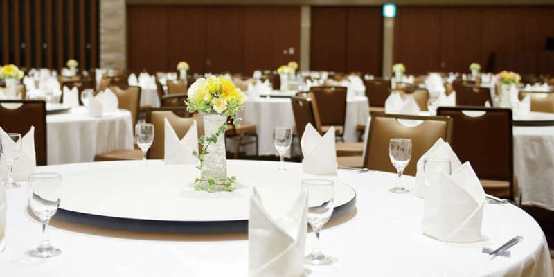 料理とおもてなしに自信をもった価格設定