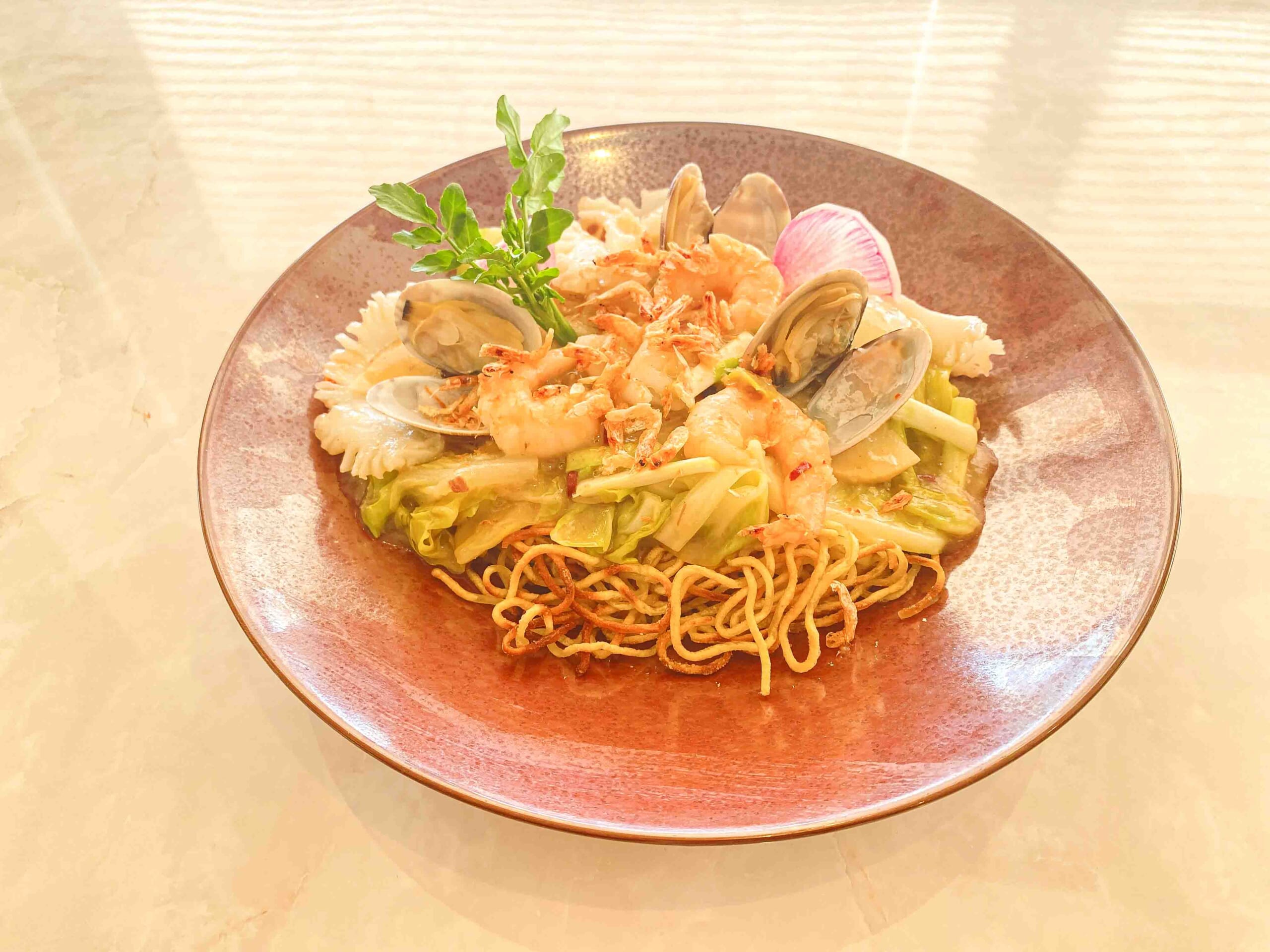 【深川店4月限定】
海の幸と春野菜のXO醤風味 焼きそば 写真